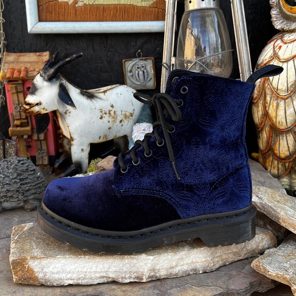 Rare Doc Martens 1460 Paisley Embossed Blue Crushed Velvet Boots - Picture 2 of 9